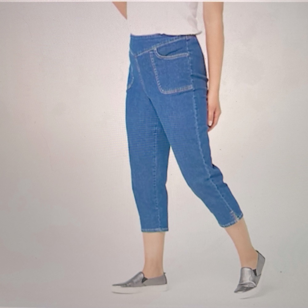 Denim & Co. Sz M Pull on V-Yoke Crop Pants/ Med Wash